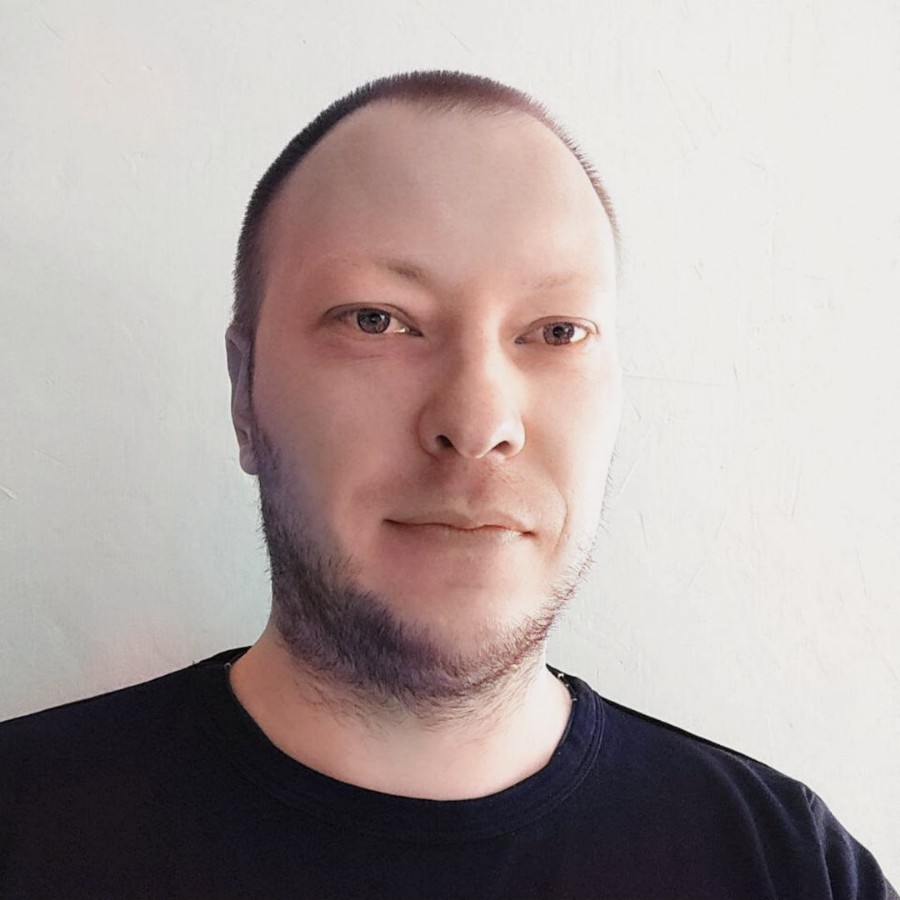 Михайло